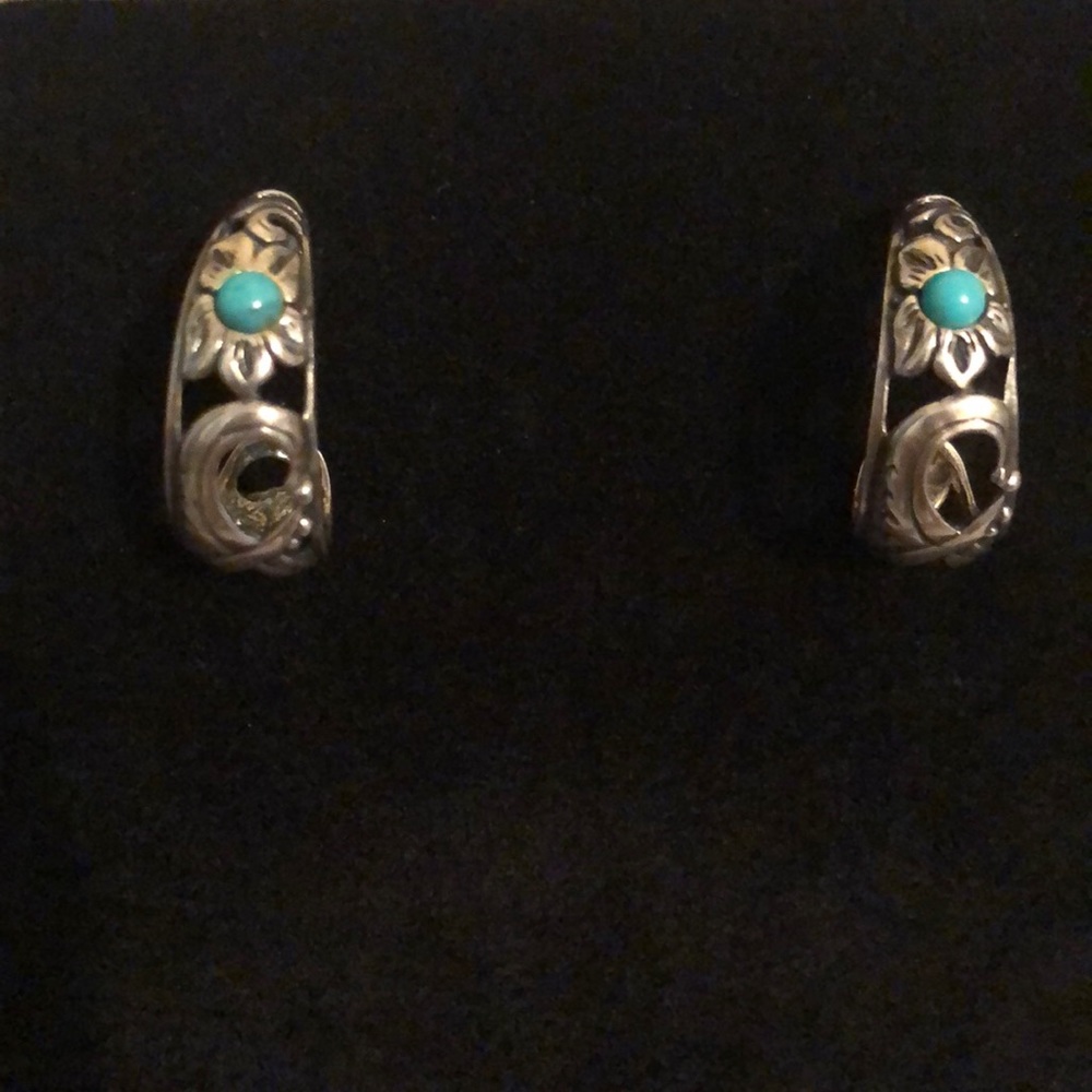 Carolyn Pollack sterling earrings